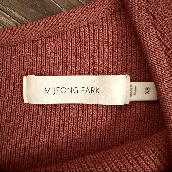 Mijeong Park One Shoulder Tank - Picture 2 of 6